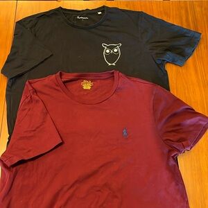 Pair of T-shirts